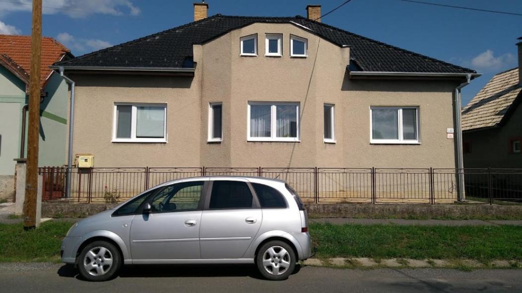 Apartman Biskupice Filakovo Bagian luar foto