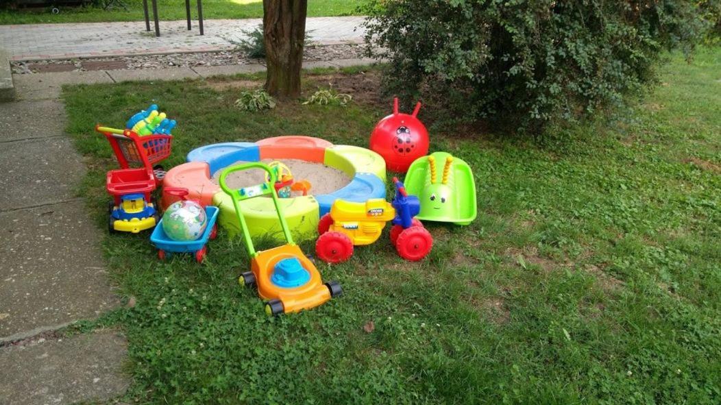 Apartman Biskupice Filakovo Bagian luar foto